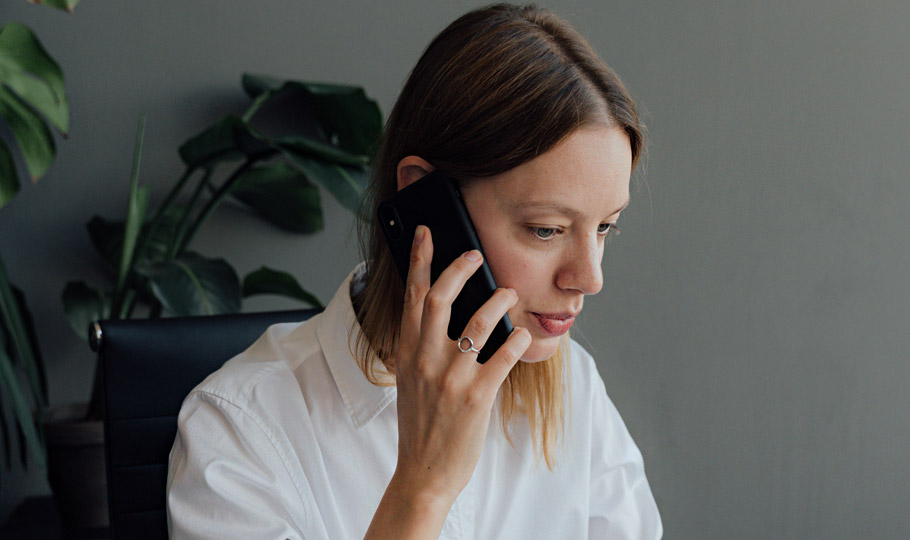 how to handle customers faster on the phone